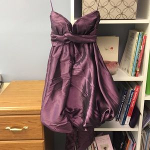 Absolutely adorable bubble dress. Cocktail length.